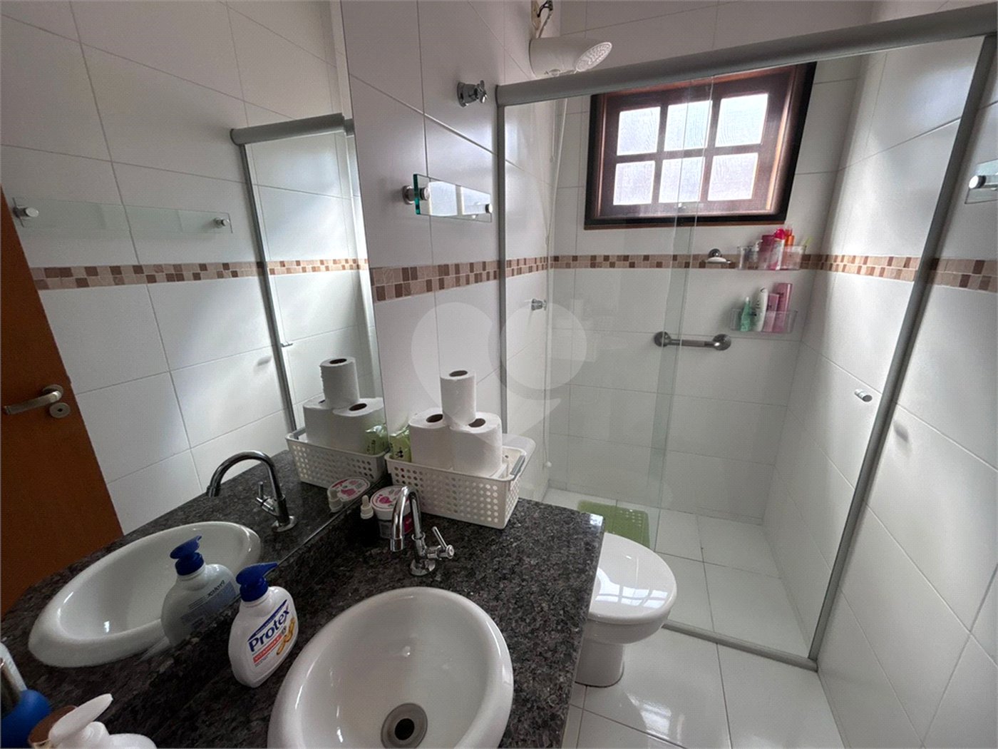 Casa à venda com 3 suítes no condomínio Atibaia Park I, Atibaia - SP