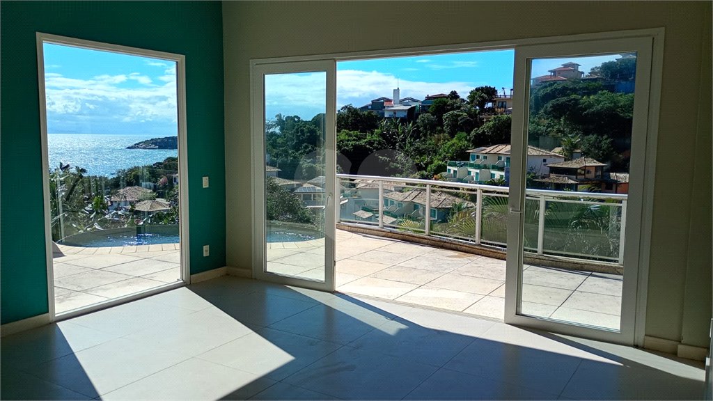 Casa à venda com 4 suítes em João Fernandes, Armação dos Búzios, RJ