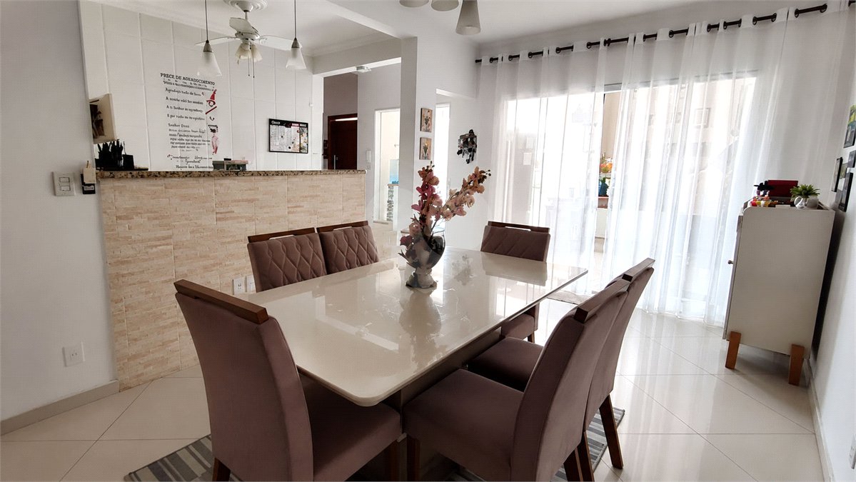 Casa à venda com 5 suítes em Jardim Regina, Indaiatuba, SP