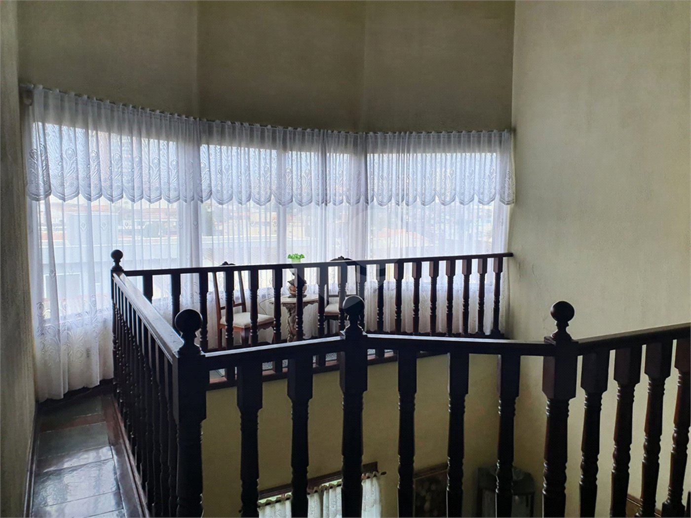 Casa à venda com 4 quartos, sendo 2 suítes,  em Mogi Moderno, Mogi das Cruzes, SP