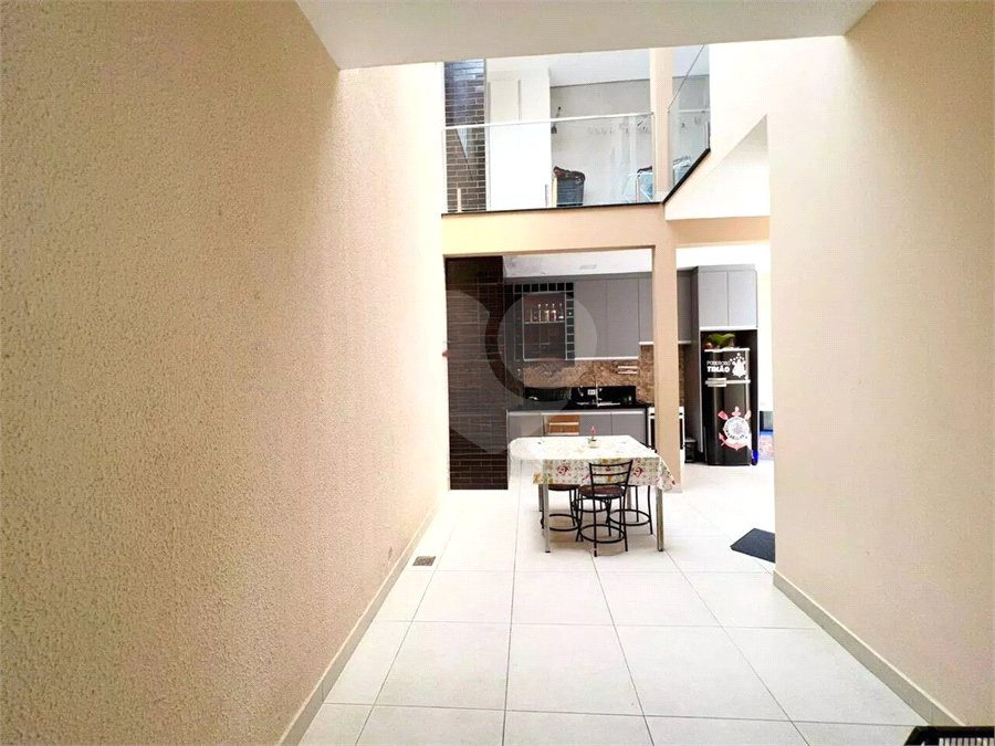 Sobrado à venda com 3 quartos, sendo 1 suíte,  em Residencial Jardim Nathália, Sorocaba, SP