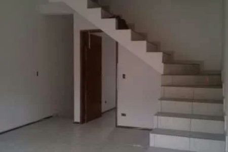 Sobrado à venda com 3 quartos, sendo 2 suítes,  em Jardim Monte Kemel, São Paulo, SP