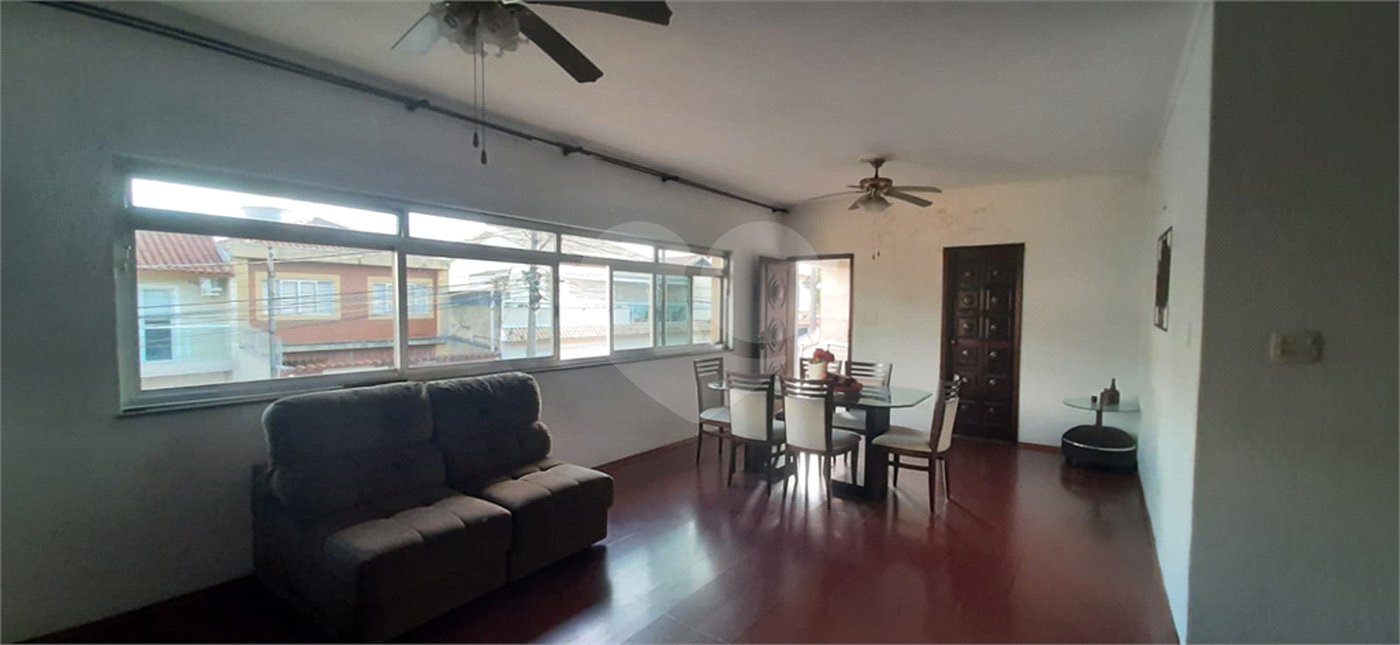 Sobrado à venda com 5 quartos, sendo 1 suíte,  em Vila Rosália, Guarulhos, SP