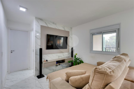 Apartamento à venda com 2 suítes em Santo Amaro, São Paulo, SP