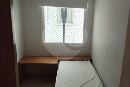 Apartamento à venda com 3 quartos, sendo 1 suíte, em Indianópolis, São Paulo, SP