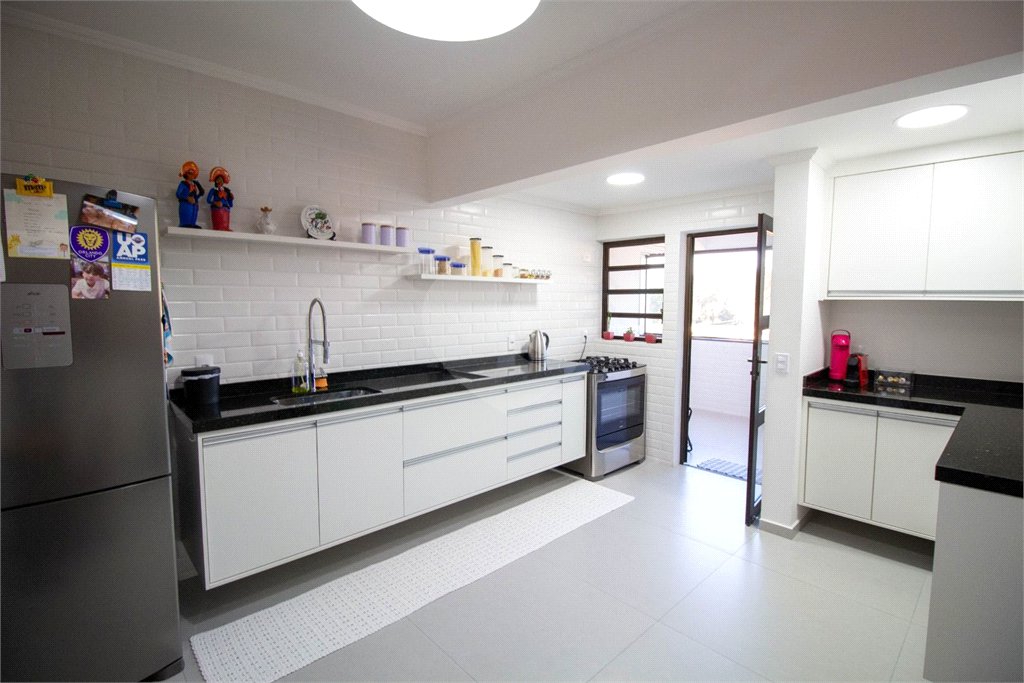Apartamento à venda com 3 quartos, sendo 1 suíte,  no Centro, Mairinque, SP