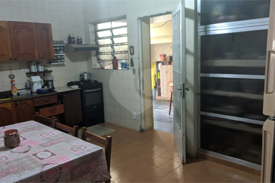 Sobrado à venda com 4 quartos, sendo 2 suítes,  em Santana, São Paulo, SP