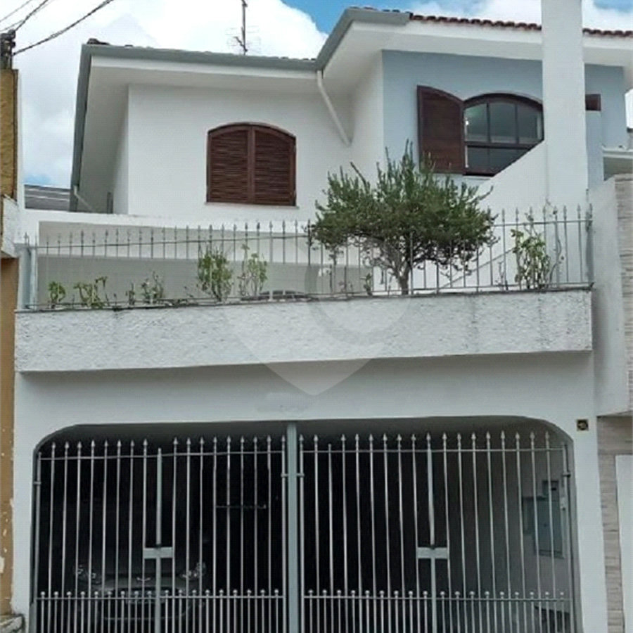 Sobrado à venda com 3 quartos em Jardim Umarizal, São Paulo, SP