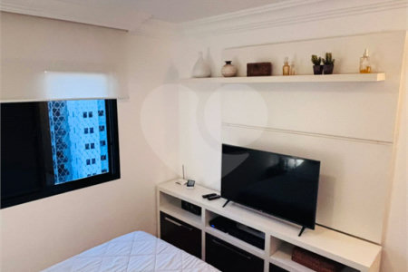 Apartamento à venda com 3 quartos, sendo 1 suíte,  em Vila Suzana, São Paulo, SP