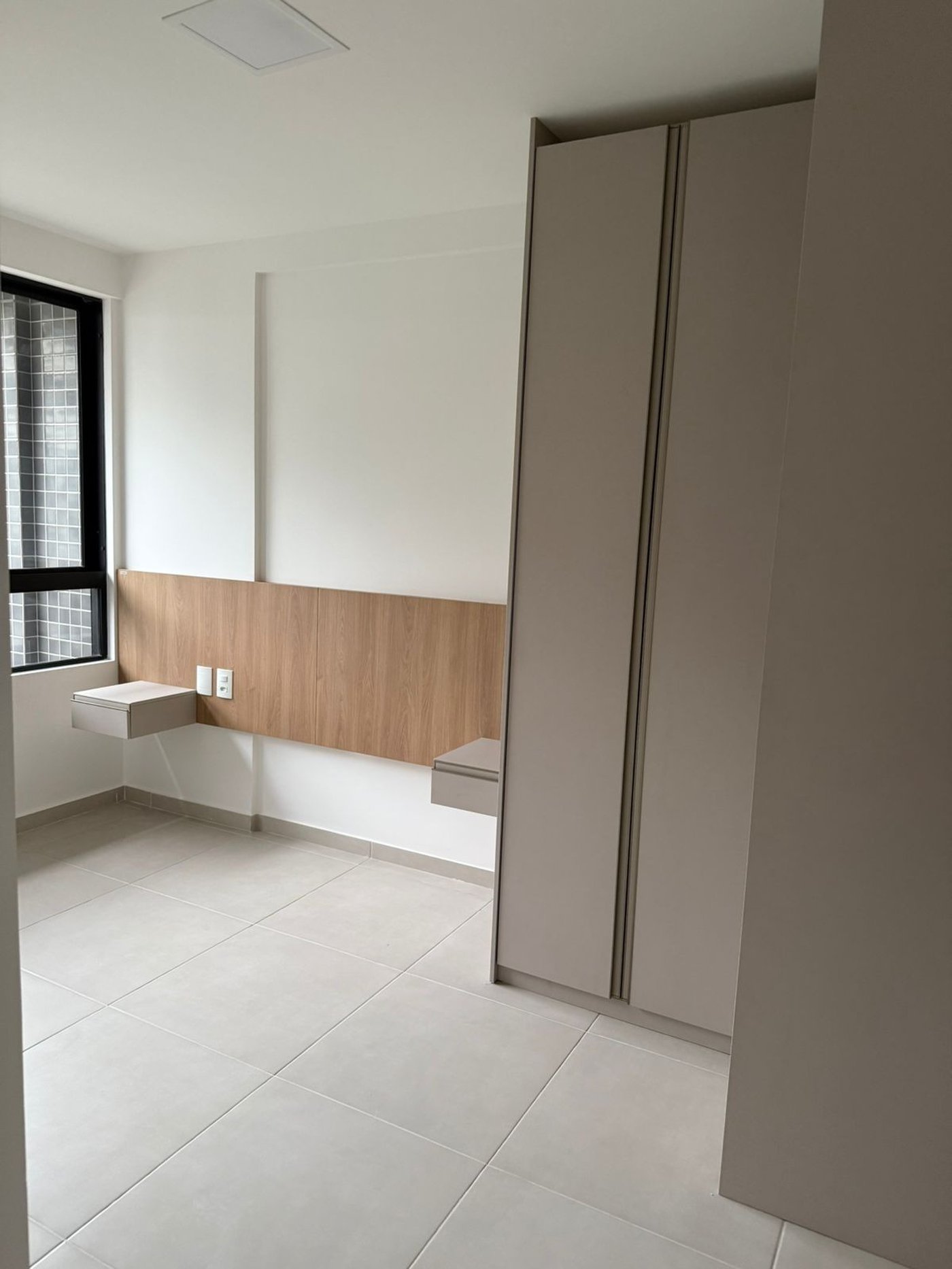Apartamento à venda com 2 quartos, sendo 1 suíte, em Ponta Verde, Maceió, AL
