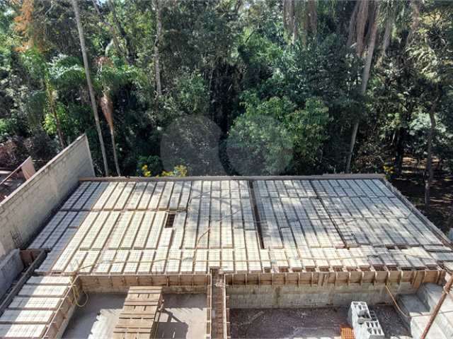 Casa à venda com 4 suítes no condomínio Sausalito, Mairiporã - SP
