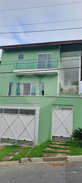 Casa à venda com 3 suítes no condomínio Parque Itaguaçu da Cantareira, São Paulo - SP