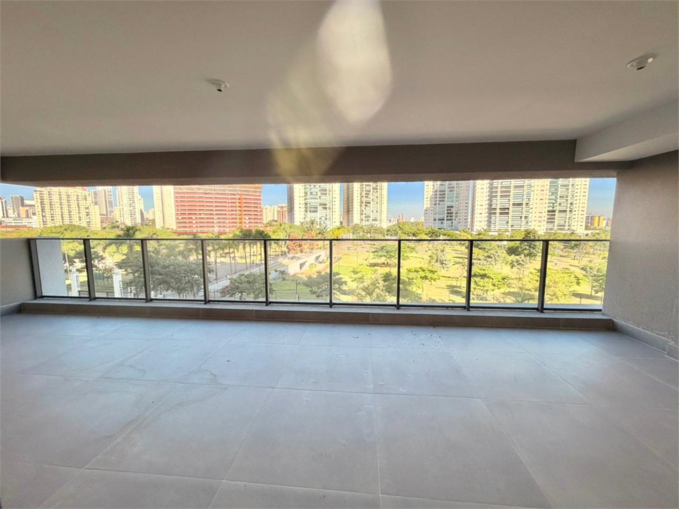 Apartamento à venda com 4 quartos, sendo 3 suítes, em Água Branca, São Paulo, SP