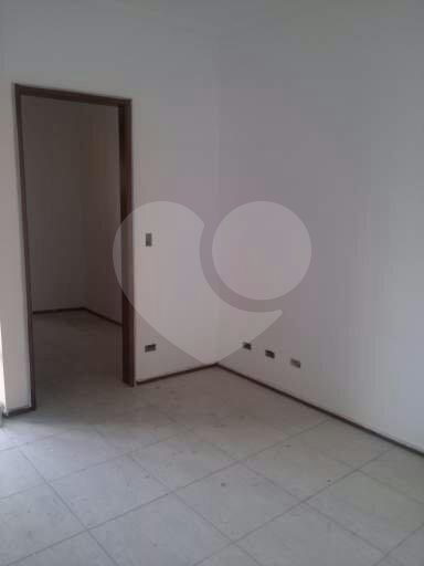 Sobrado à venda com 3 quartos, sendo 2 suítes, em Jardim Monte Kemel, São Paulo, SP