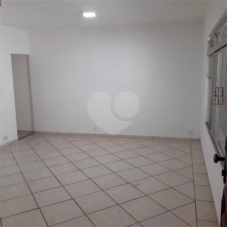 Casa Térrea à venda com 3 quartos, sendo 1 suíte, em Santana, São Paulo, SP
