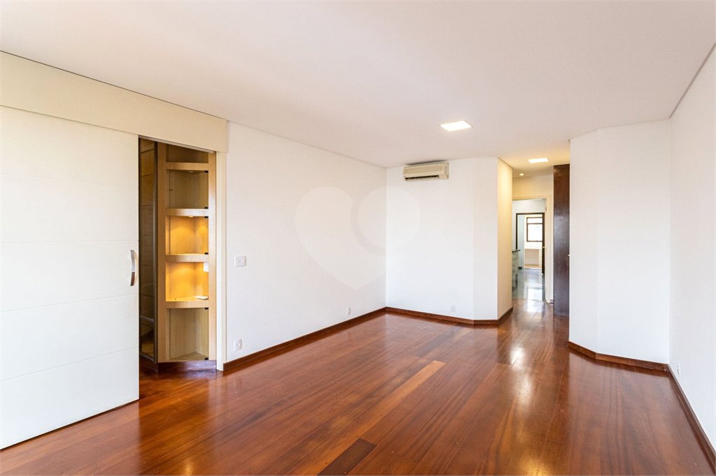 Apartamento à venda com 3 suítes em Perdizes, São Paulo, SP