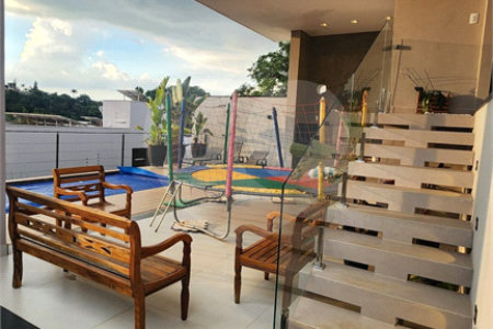 Casa à venda com 3 suítes no condomínio Portal do Horizonte, Bragança Paulista - SP