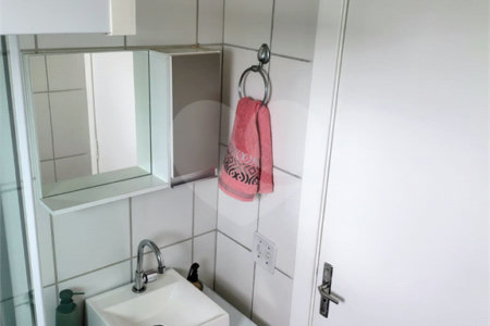 Apartamento à venda com 2 quartos em Jardim Tatiana, Votorantim, SP