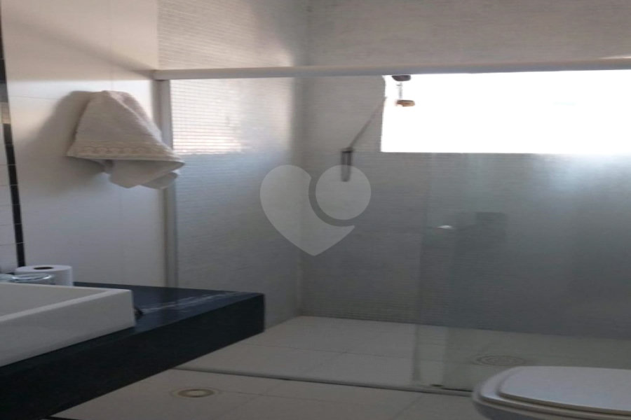 Casa à venda com 4 quartos, sendo 3 suítes, em Butantã, São Paulo, SP