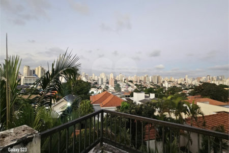 Casa à venda com 8 quartos, sendo 2 suítes, em Indianópolis, São Paulo, SP