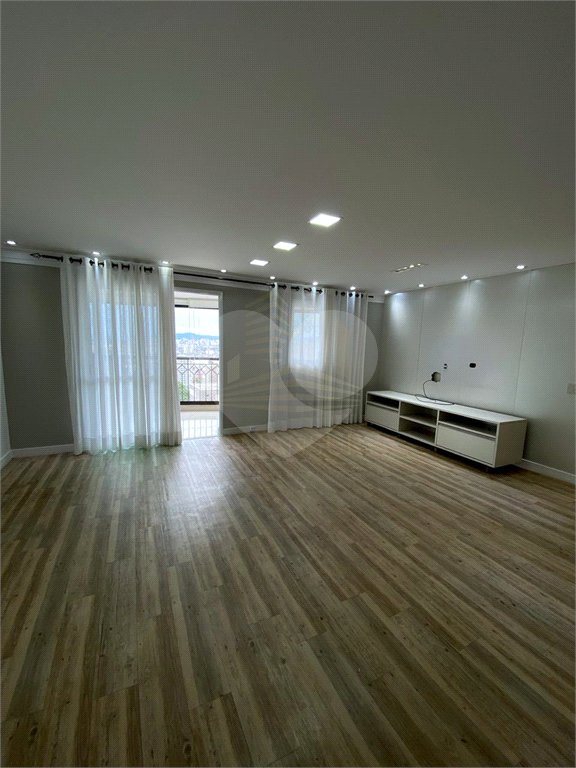 Apartamento à venda com 3 quartos, sendo 2 suítes, em Alto da Mooca, São Paulo, SP