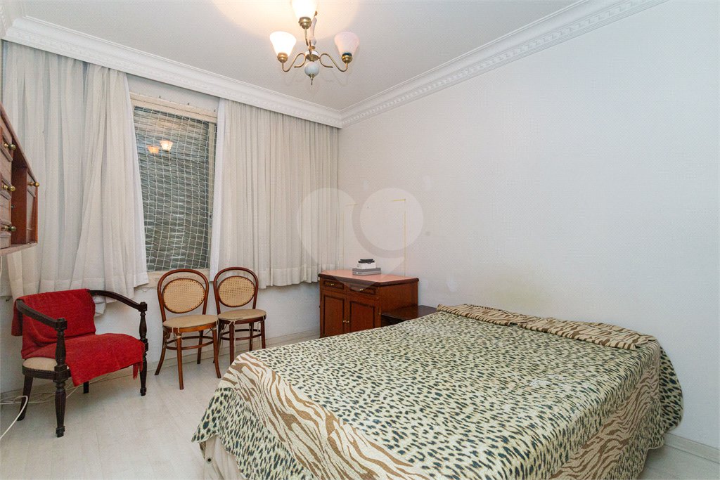 Apartamento à venda com 3 quartos, sendo 1 suíte, em Jardim Paulista, São Paulo, SP