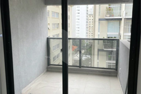 Sala à venda ou para alugar com 1 quarto em Cerqueira César, São Paulo, SP