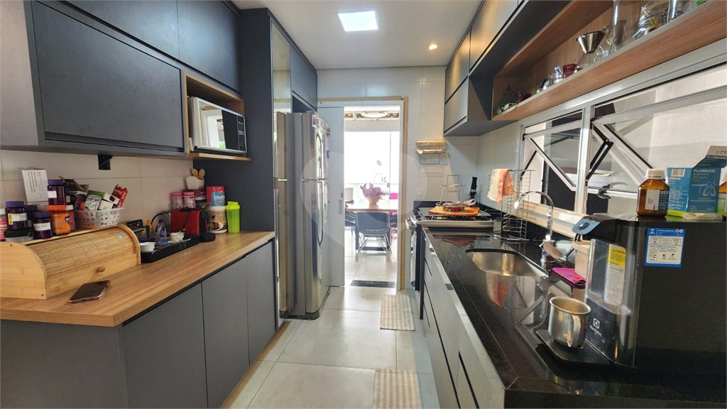 Casa à venda com 3 quartos, sendo 1 suíte,  no condomínio Villa Campolim, Sorocaba - SP