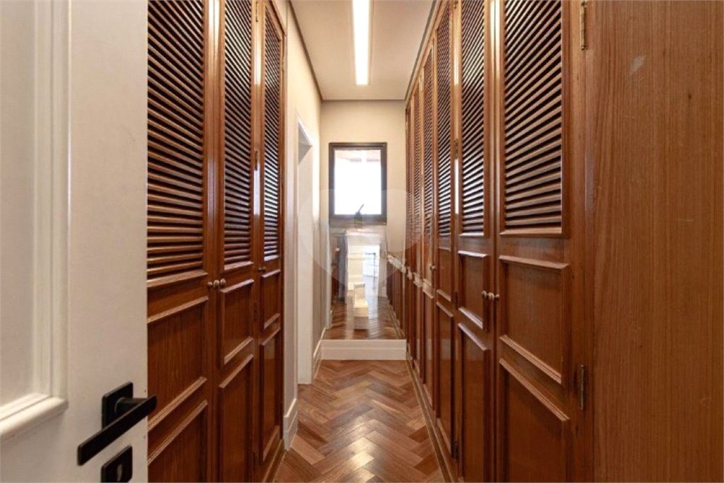 Apartamento à venda com 3 suítes em Jardim Parque Morumbi, São Paulo, SP
