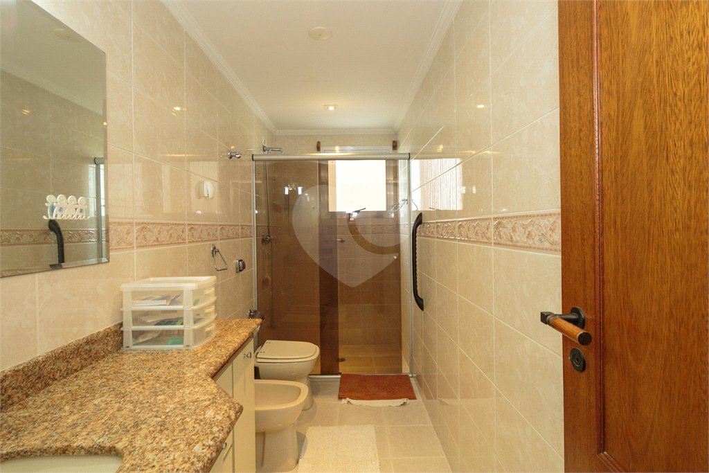 Apartamento à venda com 4 quartos, sendo 1 suíte, em Alto da Boa Vista, São Paulo, SP