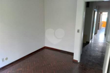 Apartamento à venda com 3 quartos, sendo 1 suíte,  em Tijuca, Rio de Janeiro, RJ