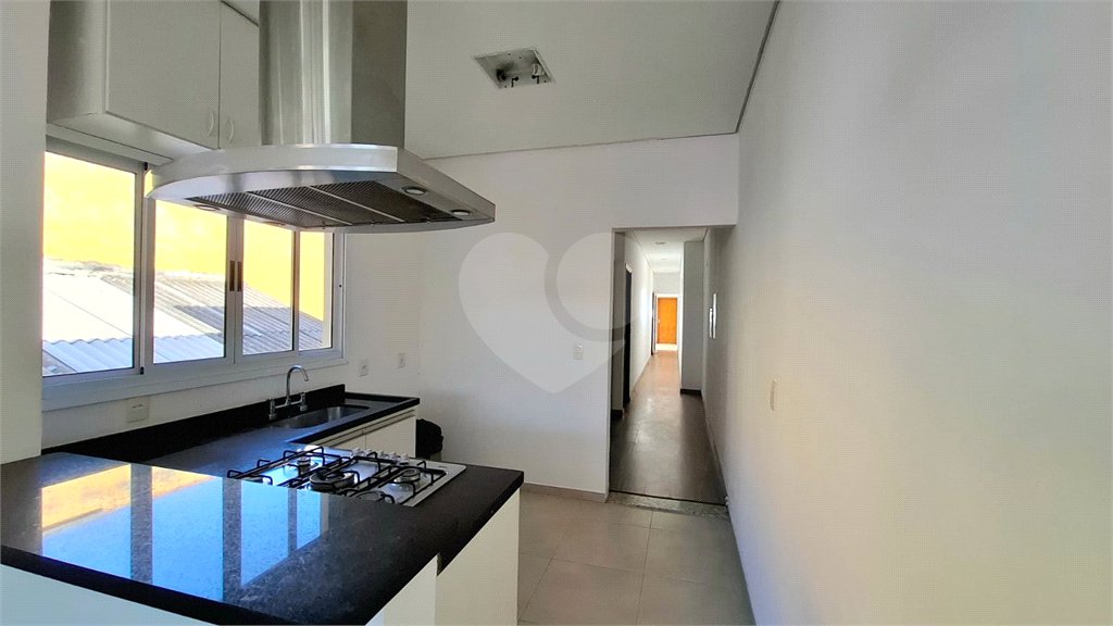 Sobrado à venda com 3 suítes em Vila Hortência, Sorocaba, SP