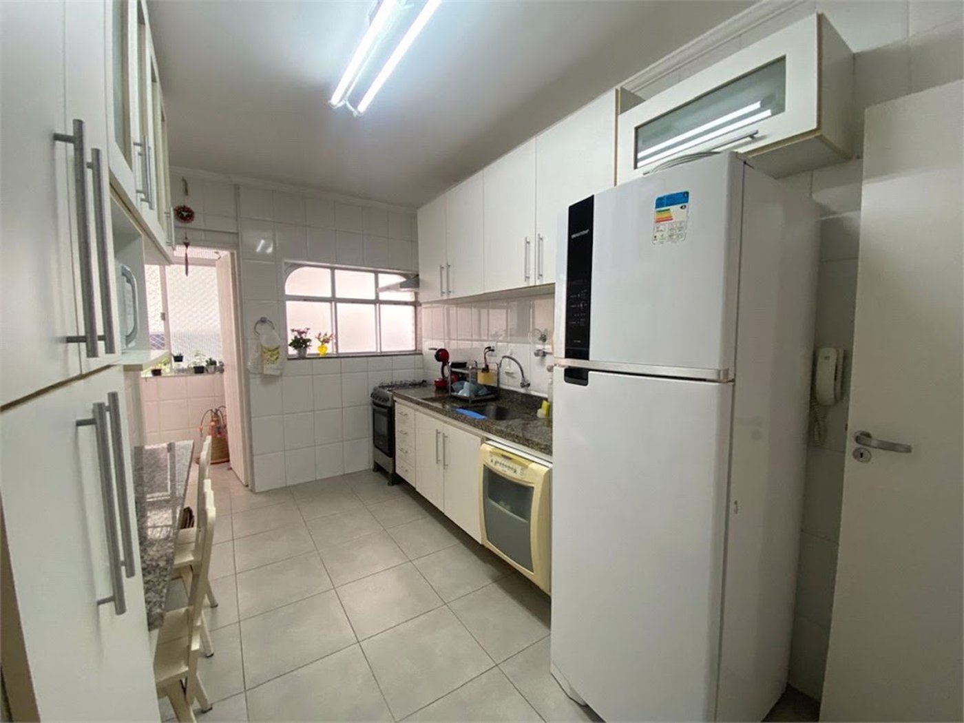 Apartamento com 3 dormitórios à venda, 95 m² por R$ 840.000,00 - Ponta da Praia - Santos/SP