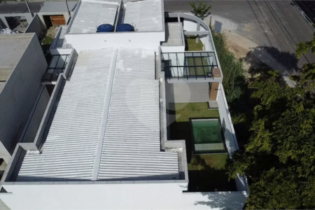 Casa à venda com 3 quartos, sendo 1 suíte, no condomínio Parque Guará, Rio de Janeiro - RJ