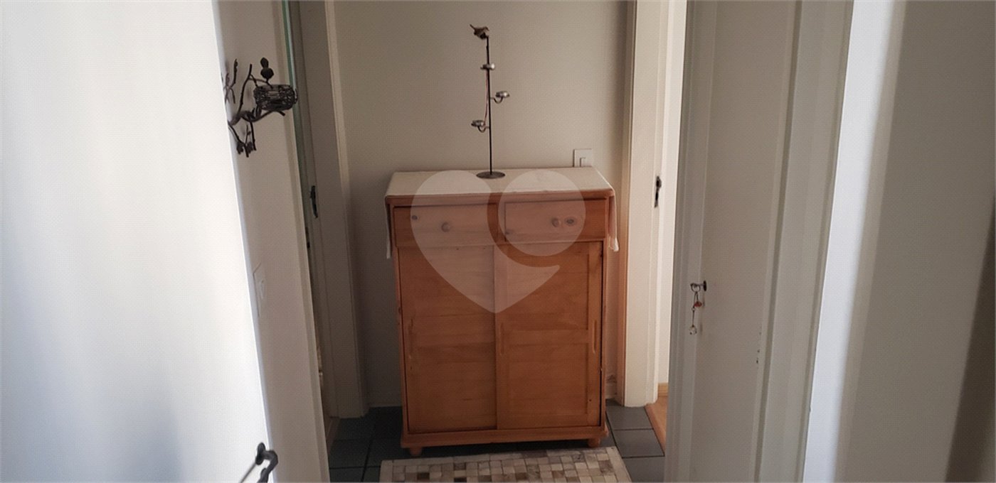 Apartamento à venda com 3 quartos, sendo 1 suíte, em Santa Cecília, São Paulo, SP