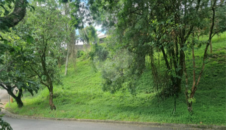 Terreno à venda no condomínio Estância Marambaia, Vinhedo - SP