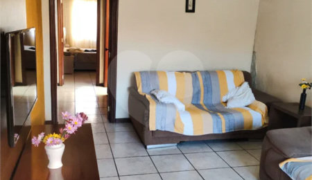 Casa à venda com 2 quartos, sendo 1 suíte,  em Jardim do Lago, Jundiaí, SP