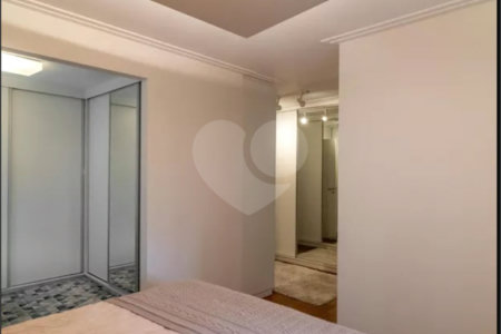 Apartamento à venda com 3 quartos, sendo 2 suítes,  em Várzea da Barra Funda, São Paulo, SP