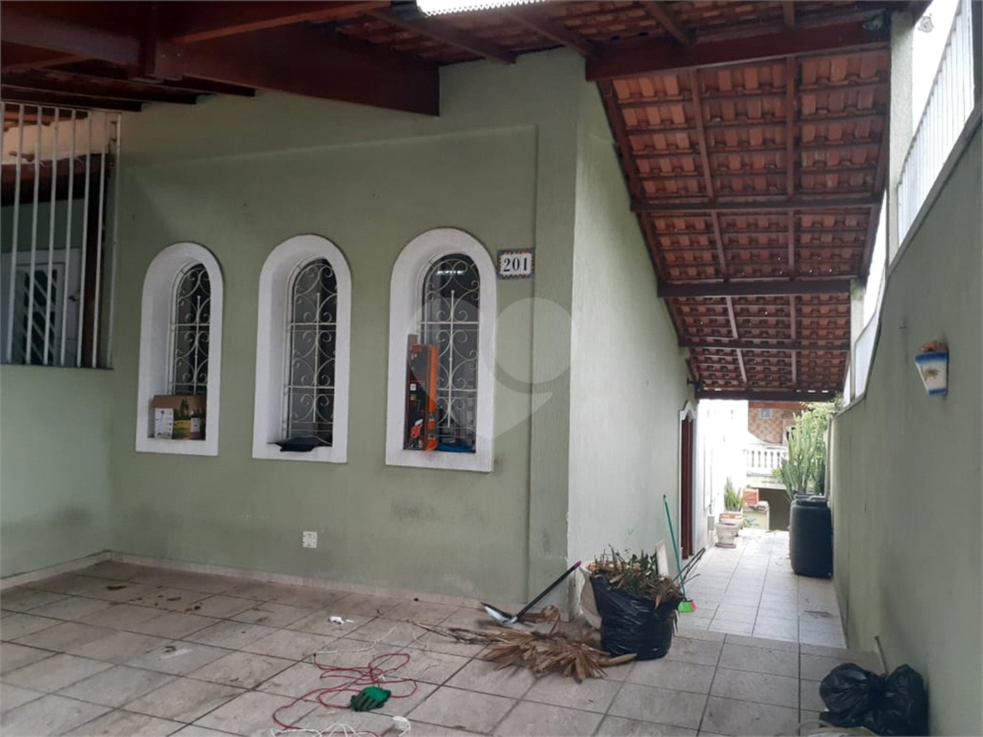 Sobrado à venda com 4 quartos, sendo 2 suítes, em Tremembé, São Paulo, SP
