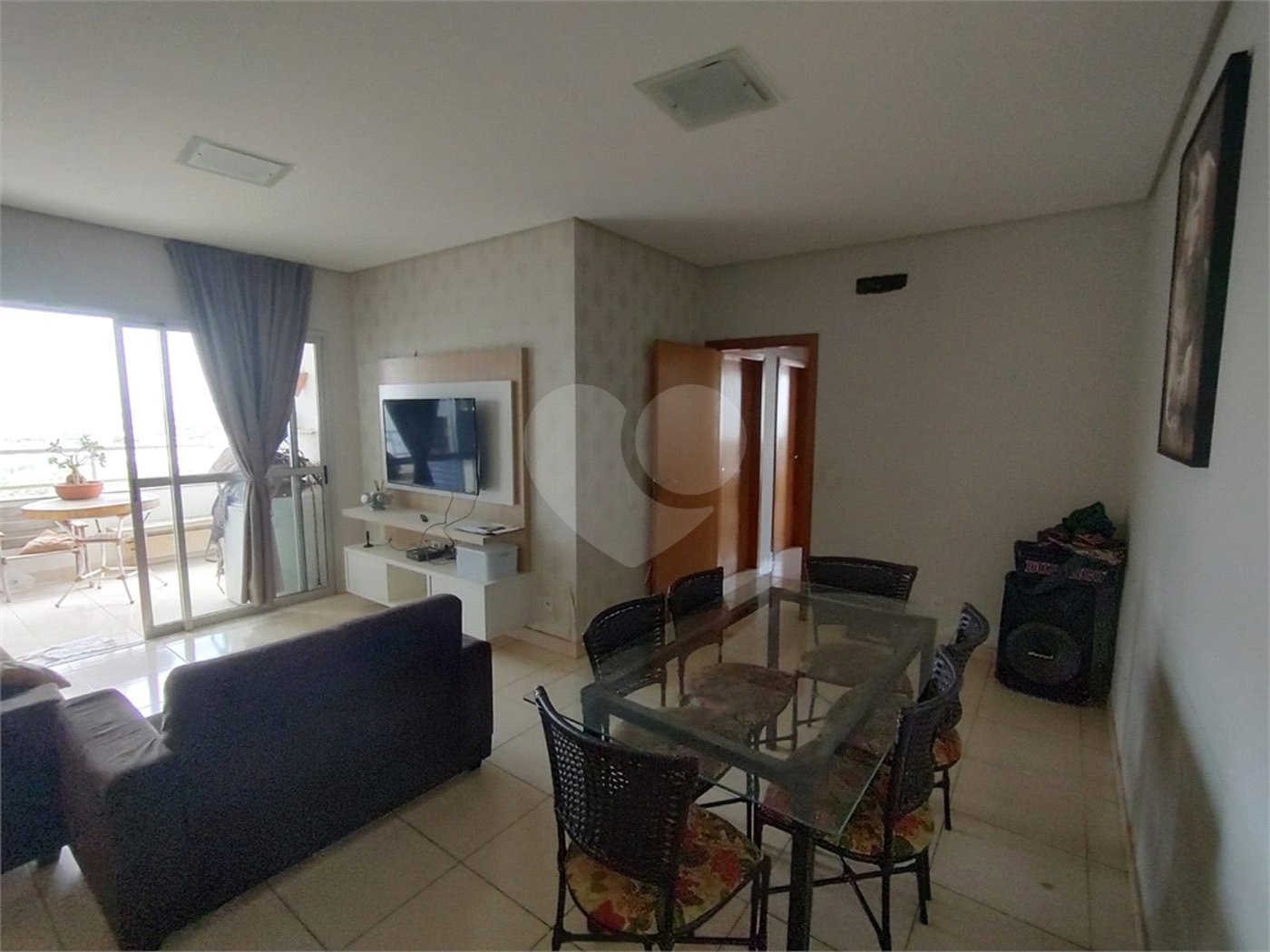 Apartamento à venda com 3 quartos, sendo 2 suítes, em Jardim Aclimação, Cuiabá, MT