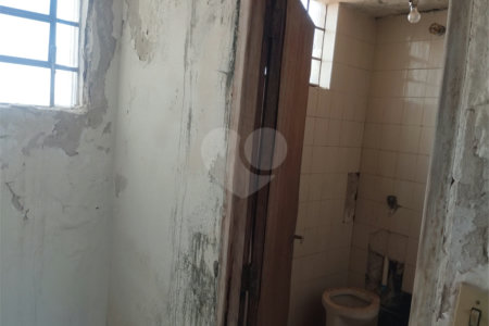 Sobrado à venda com 4 quartos, sendo 1 suíte,  em Vila Xavier (vila Xavier), Araraquara, SP