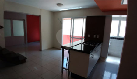 Cobertura à venda com 3 quartos, sendo 2 suítes,  em Vila Ipojuca, São Paulo, SP