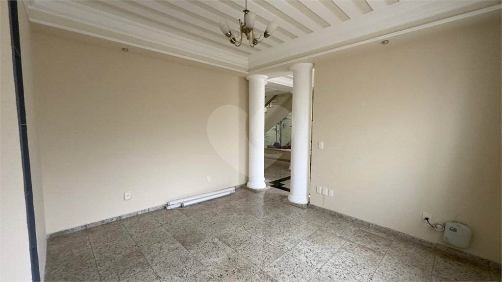 Sobrado à venda com 4 suítes em Jardim Esplanada, Indaiatuba, SP
