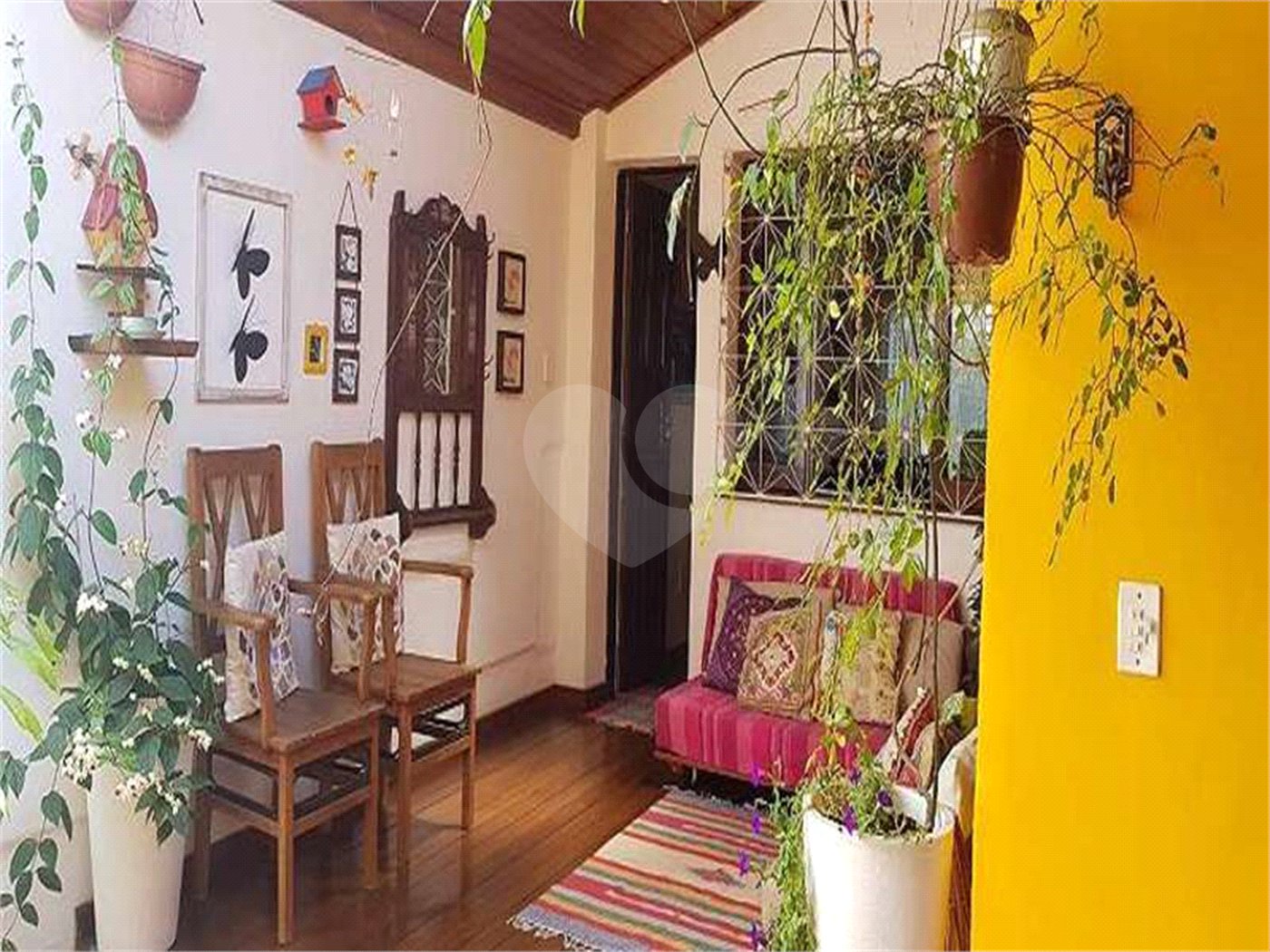 Casa à venda com 3 quartos, sendo 1 suíte,  em Santa Teresa, Rio de Janeiro, RJ