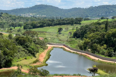 Terreno à venda no condomínio Portal Lamis I, Atibaia - SP