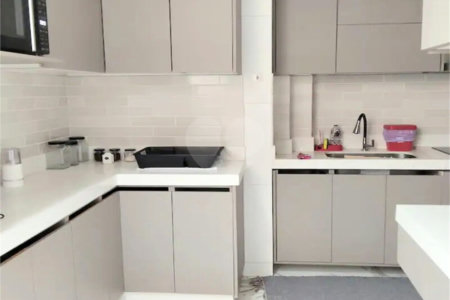 Apartamento à venda com 3 quartos, sendo 1 suíte, em Copacabana, Rio de Janeiro, RJ