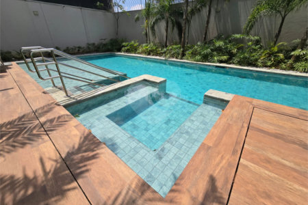 Apartamento à venda ou para alugar com 1 quarto em Pinheiros, São Paulo, SP