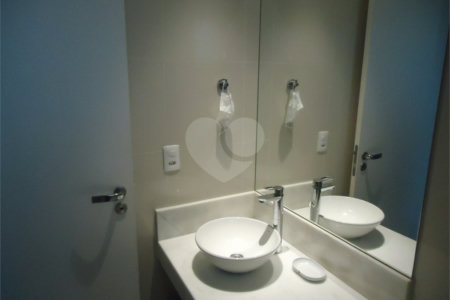Apartamento para alugar com 2 suítes em Brooklin, São Paulo, SP