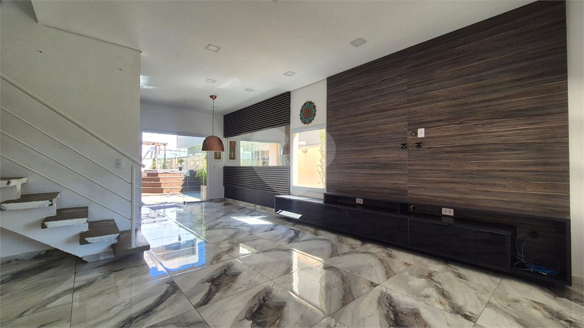 Casa à venda com 3 suítes no condomínio DI Parma, Sorocaba - SP