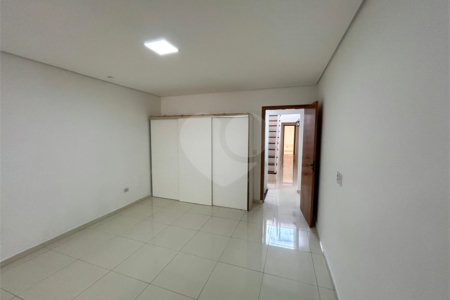 Casa de Vila para alugar com 4 suítes em Vila Romana, São Paulo, SP